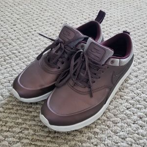 Nike Air Max Thea Burgundy Sneakers